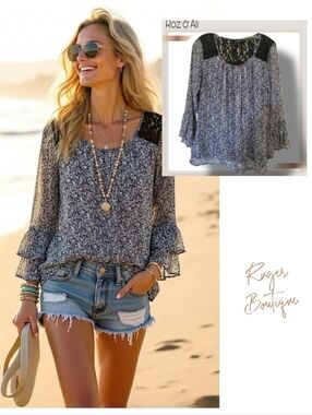 🌿Roz & Ali Black/White Floral Print Boho Lace Back Flowy Bell Sleeve Blouse